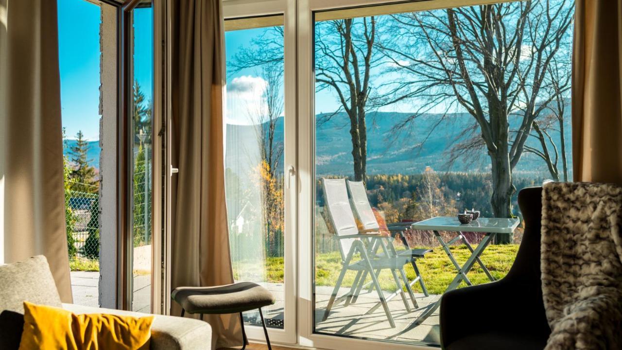 Apartamenty Everysky - Izerska 8 ชกลาร์สกา ปอเรมบา ภายนอก รูปภาพ