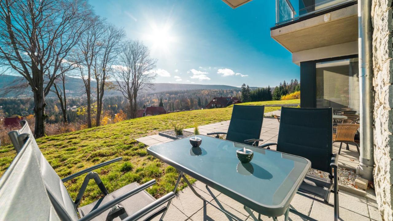 Apartamenty Everysky - Izerska 8 ชกลาร์สกา ปอเรมบา ภายนอก รูปภาพ