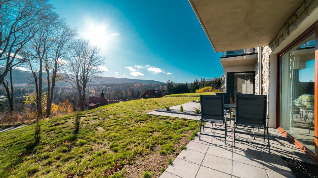 Apartamenty Everysky - Izerska 8 ชกลาร์สกา ปอเรมบา ภายนอก รูปภาพ