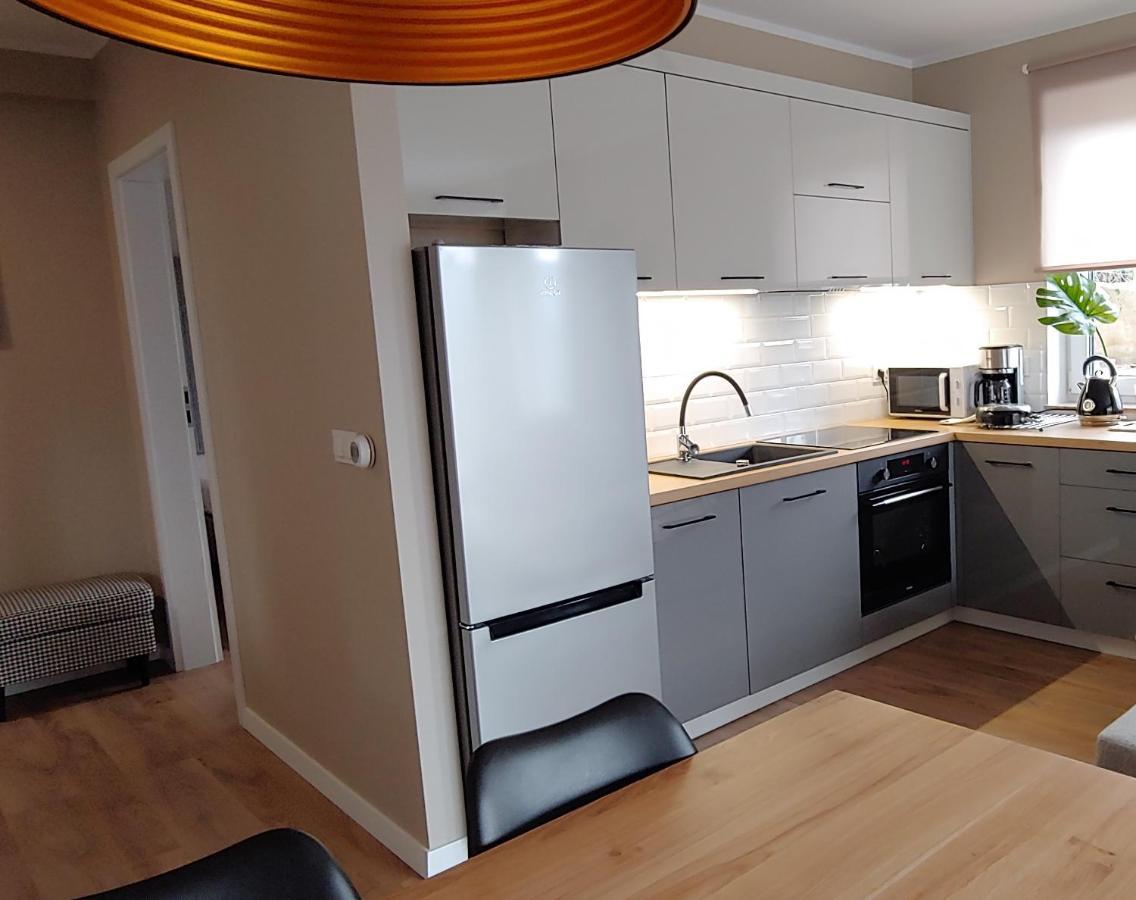 Apartamenty Everysky - Izerska 8 ชกลาร์สกา ปอเรมบา ภายนอก รูปภาพ