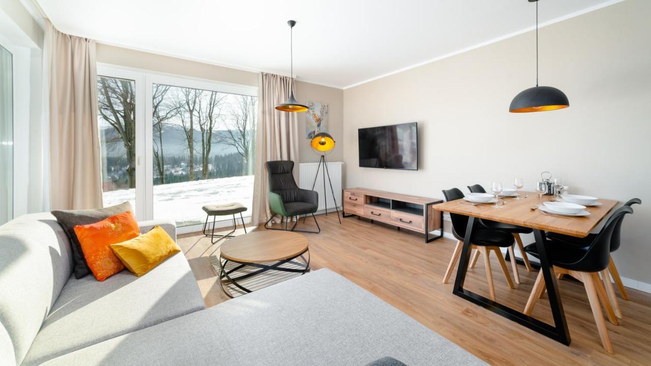 Apartamenty Everysky - Izerska 8 ชกลาร์สกา ปอเรมบา ภายนอก รูปภาพ