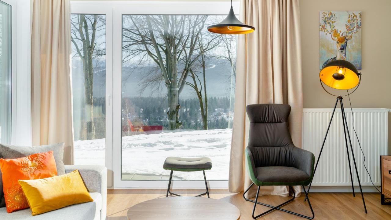 Apartamenty Everysky - Izerska 8 ชกลาร์สกา ปอเรมบา ภายนอก รูปภาพ