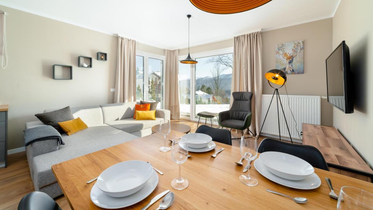 Apartamenty Everysky - Izerska 8 ชกลาร์สกา ปอเรมบา ภายนอก รูปภาพ